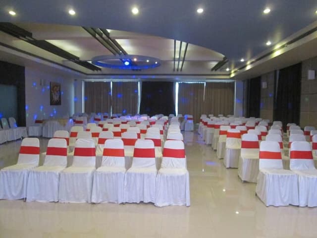 Devanshi Inn, Panvel