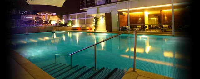C'est La Vie Club, Bandra