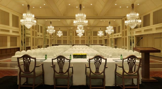 Trident, Nariman Point